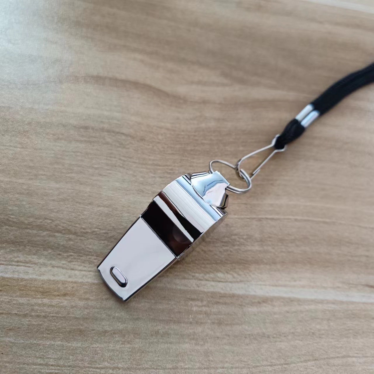 Stainless steel whistle Game T - Party Games Best avis et prix