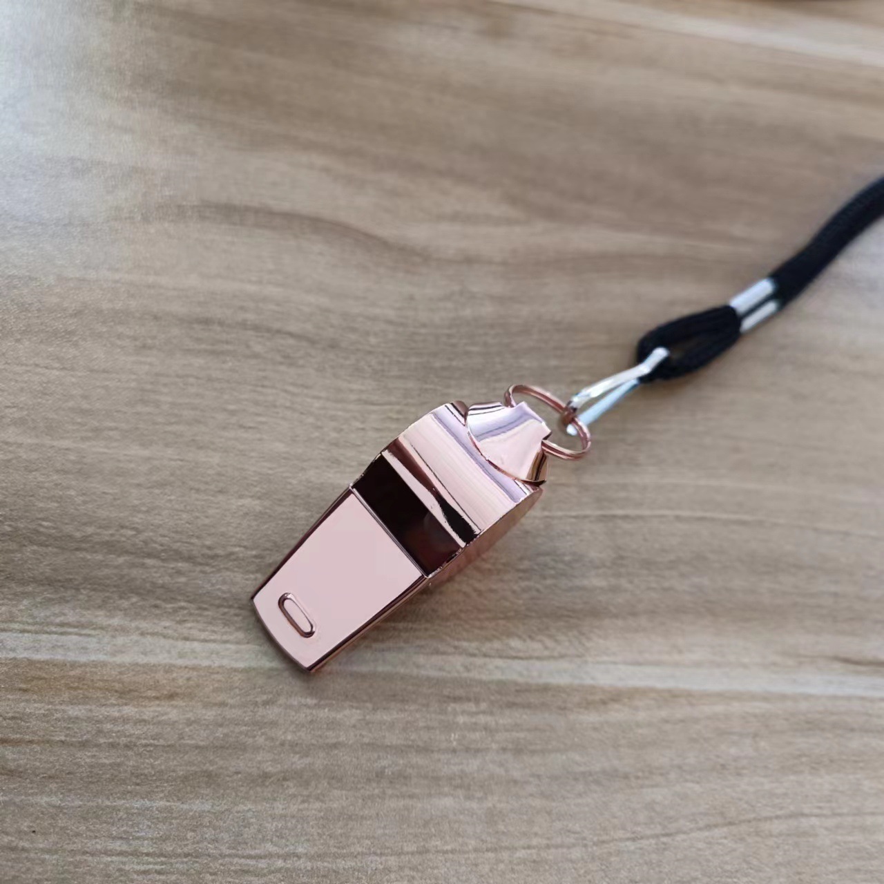 Stainless steel whistle Game T - Party Games Best avis et prix